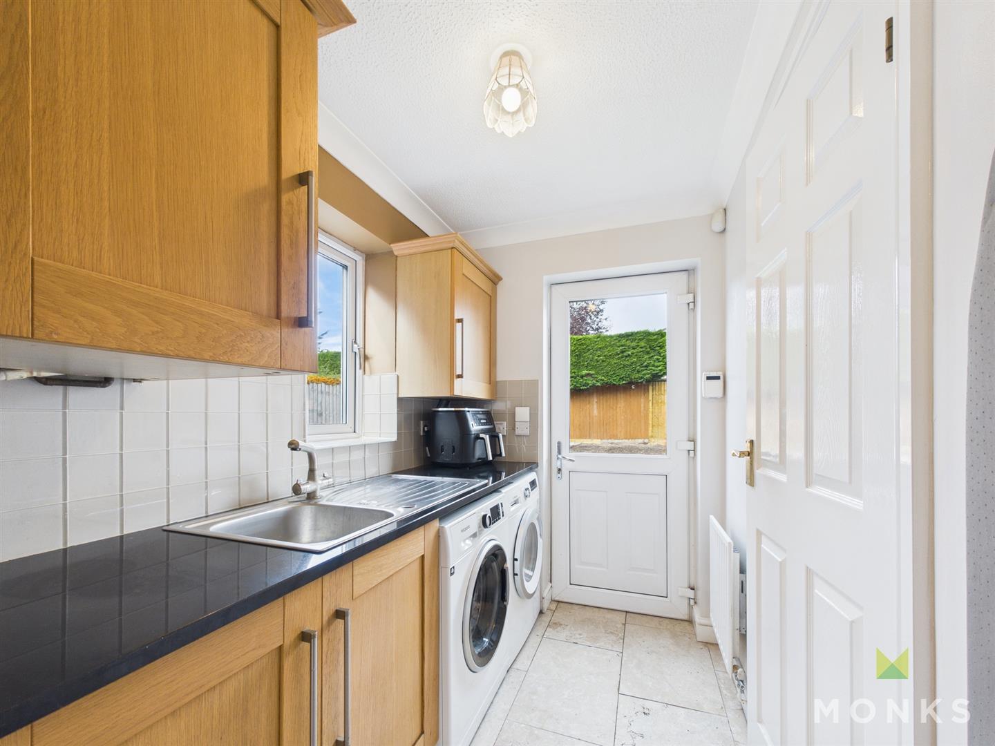 3 Lexington Avenue, Shrewsbury, SY2 6SR SSTC 3 Lexington Avenue, Shrewsbury, SY2 6SR SSTC